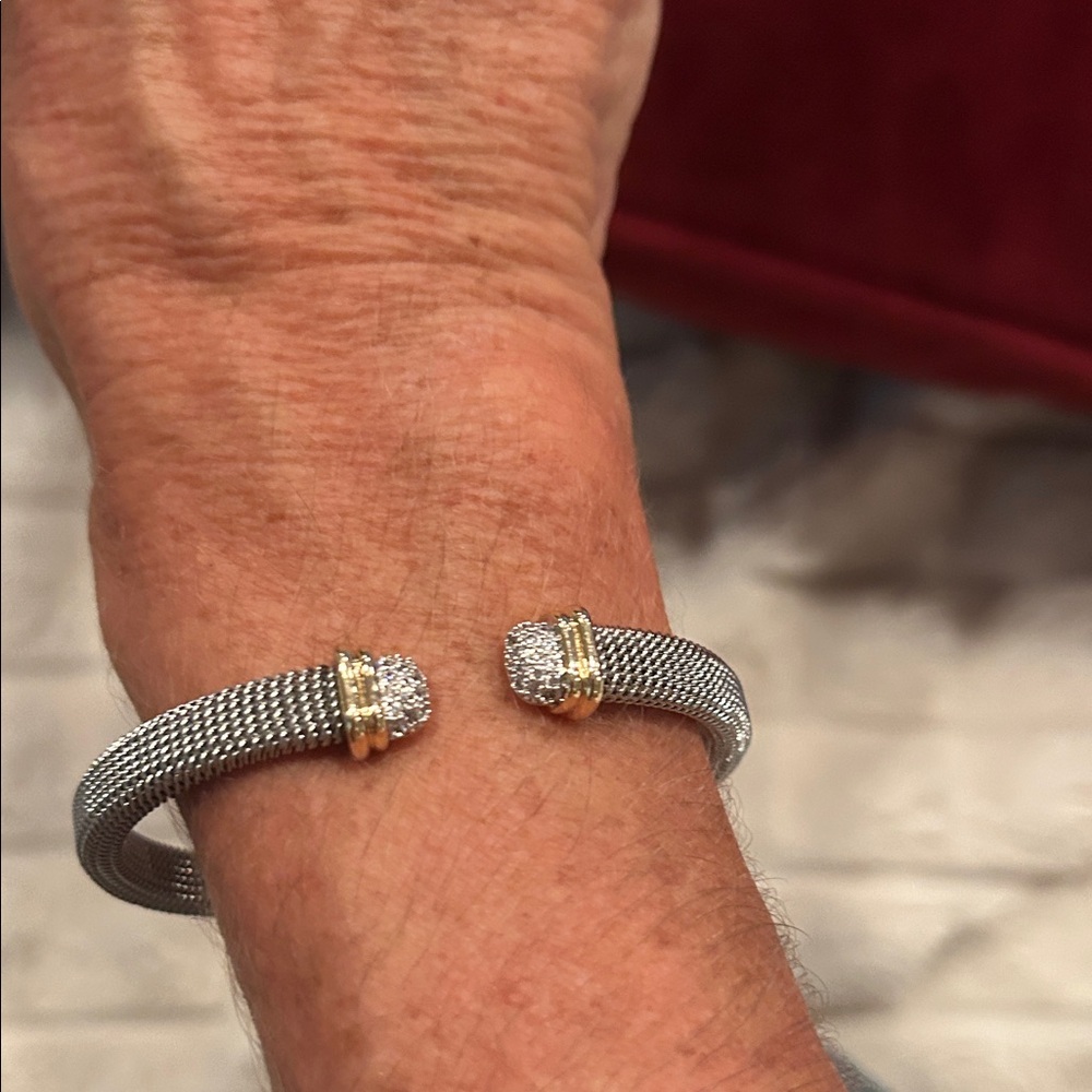 Elegant Silver and Gold Mesh Bracelet